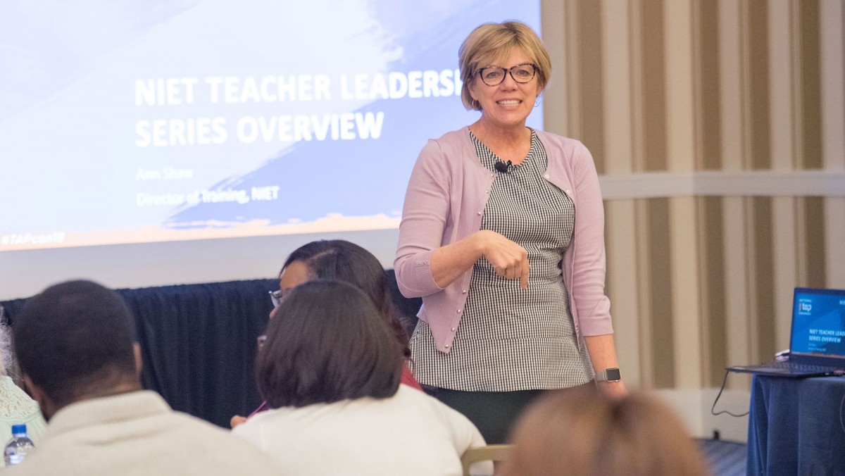 South Carolina Offers Free Training to Support Teachers and Principals with Virtual Instruction