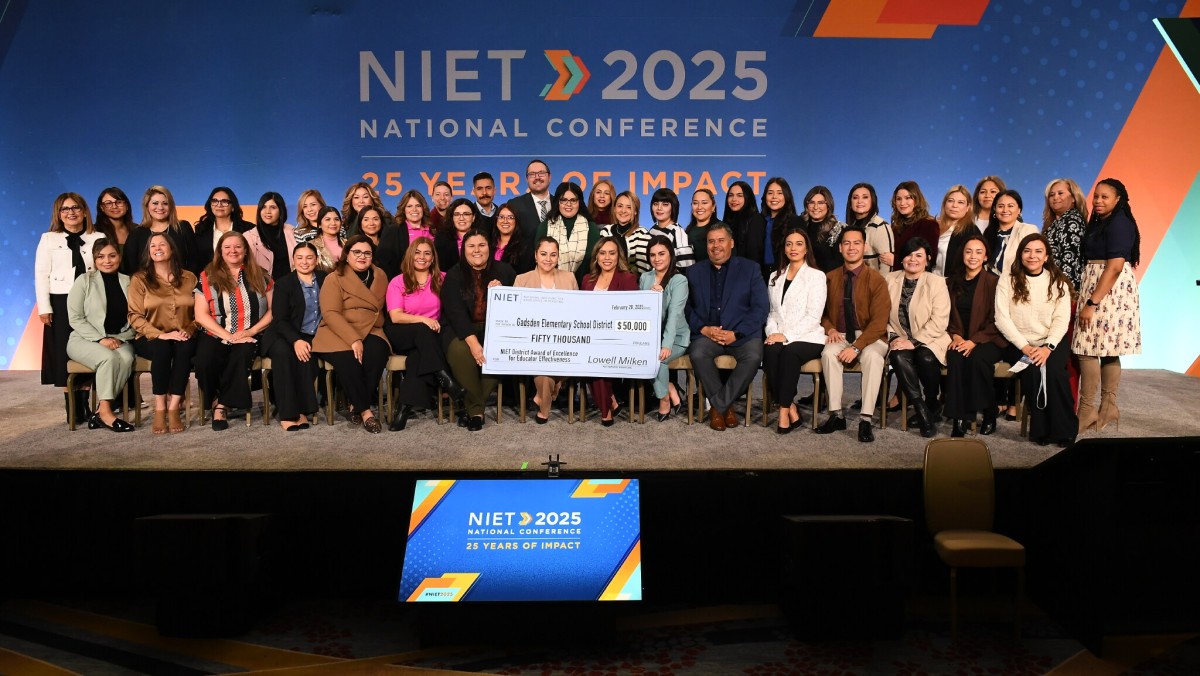 Gadsden Elementary School District #32 Surprised with Prestigious NIET District Award of Excellence for Educator Effectiveness and $50,000 Grand Prize